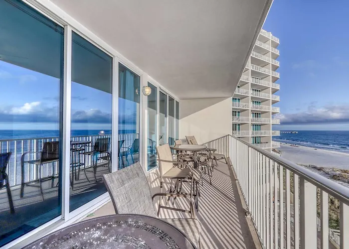 Gulf-front In The Heart Of Town W Pools Hot Tubs & Access * Gulf Shores