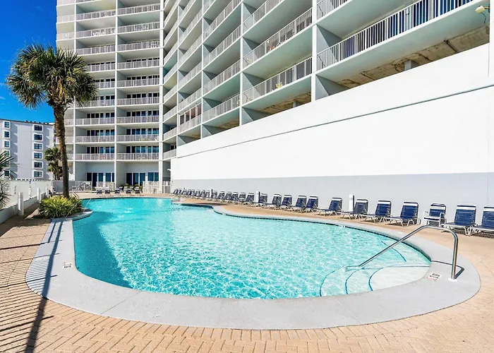 Holiday home Gulf-front In The Heart Of Town W Pools Hot Tubs & Access Gulf Shores